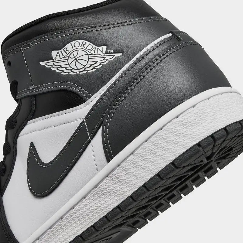 Jordan Air Jordan Retro Shoes